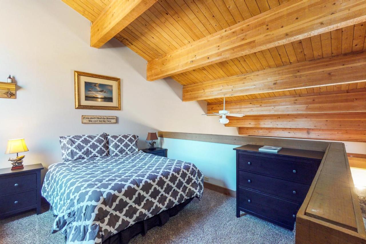 Starry Aspen Grove Hotell Truckee Exteriör bild